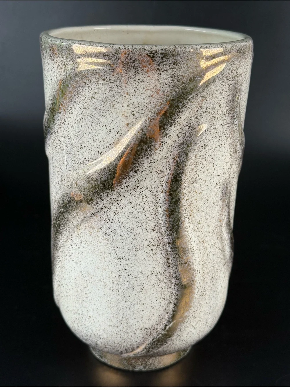 Vintage Signed MCM Yona Lippin Cream and Gold Speckled Vase